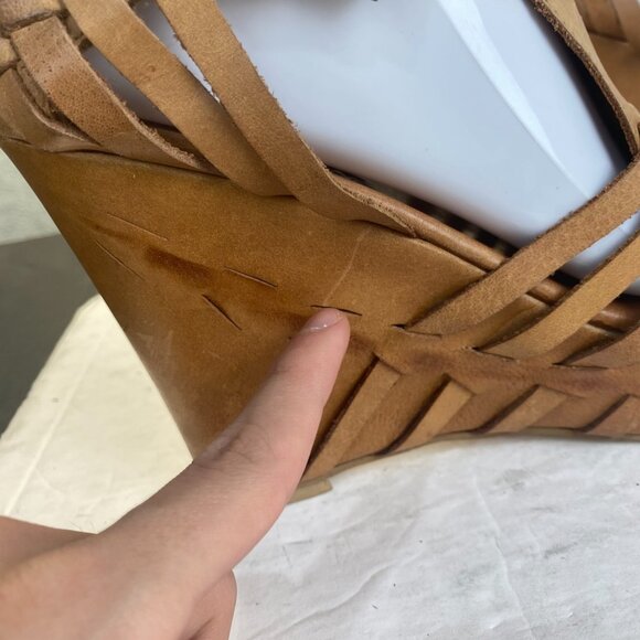 CULTURE Womens Platform Wedge Sandals Brown Leather Basket Weave Buckle Size 41 - Picture 9 of 16